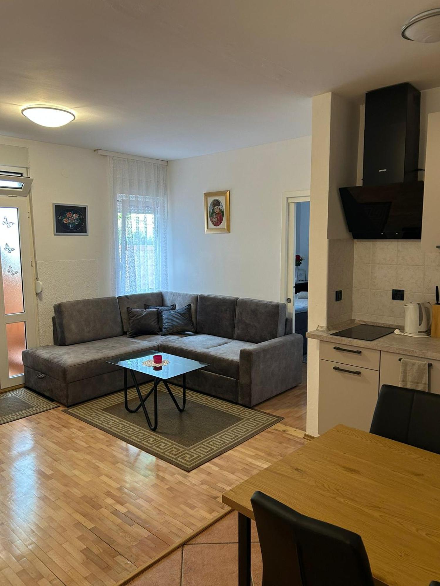 Apartmani Jelena أوباتيا المظهر الخارجي الصورة